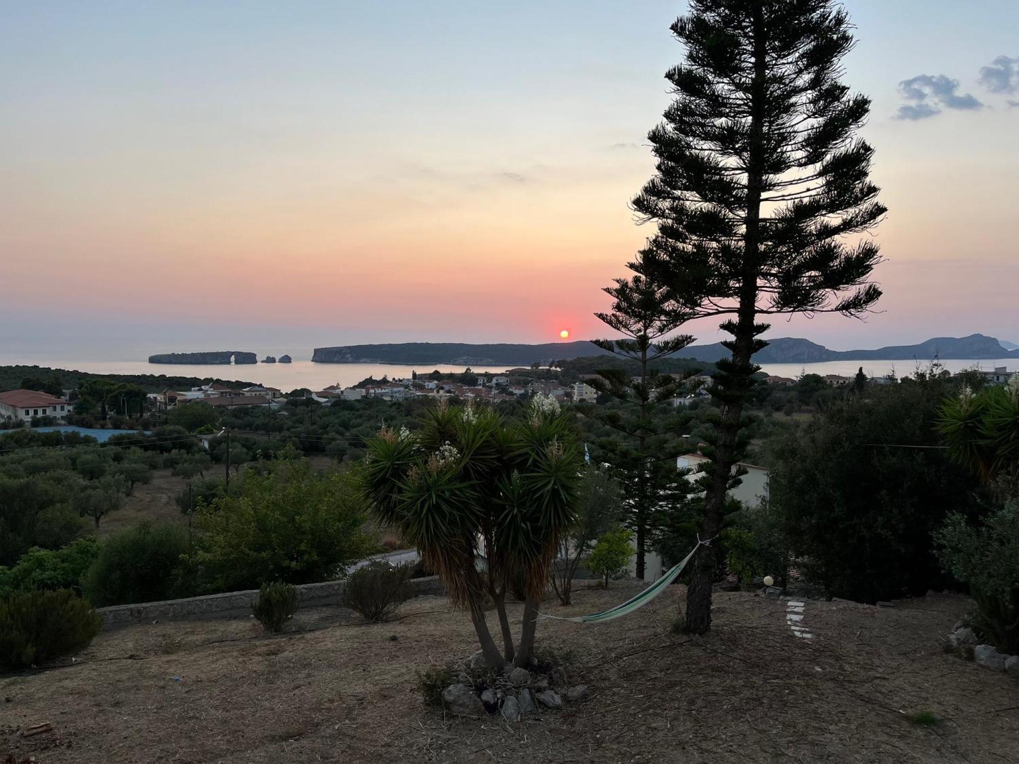 Gianna'S Guesthouse Pylos Esterno foto